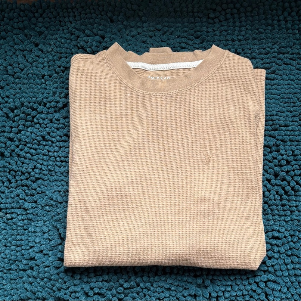 American Eagle Outfitters Men's Beige Crewneck Sweater